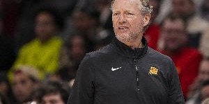 布登：詹金斯被解雇让人震惊 他带队成绩能说明一切&amp;amp;球队发展良好