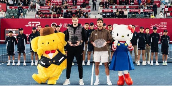 乐鱼电竞-首进世界前十！亚洲一哥布勃利克夺生涯第九冠