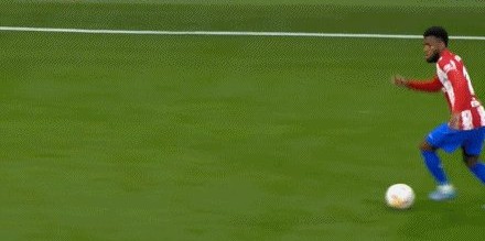 乐鱼app-【西甲】苏亚雷斯费利克斯皆双响 马竞4比1阿拉维斯